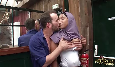 לוסיה צפיה ישירה בסרטי סקס די