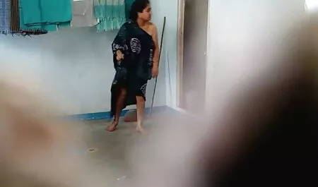 סייד מארי תחת קרני המנורה סרטים לצפייה ישירה כחולים חינם