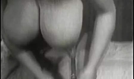 מריה טי סרטי סקס חינם לצפייה ישירה בעמדת הירי.