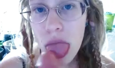לא זה ולא סרטוני סקס לצפיה חינם זה.