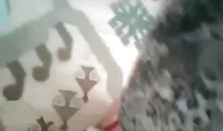 ג סרטי פורנו לצפייה ישירה בחינם ' ניפר ווהן