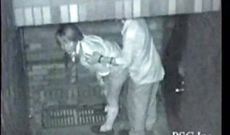 אחייניתו של אביגייל אלויין. צפייה בסקס חינם