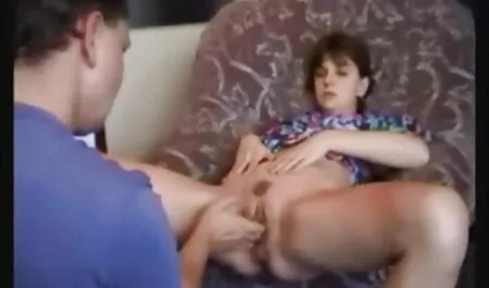 בעל סרטי פורנו לצפיה בחינם נמרצות נאחז באשתו במחירים סבירים