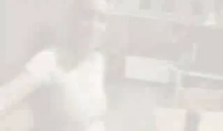 לוסי בשירותים. סרטי פורנו לצפייה ישירה
