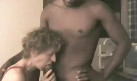 דרישה סרטי סקס חינם לצפייה ישירה