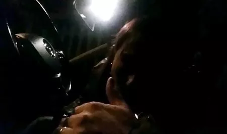 Nika צפיה ישירה בסרטי סקס חינם